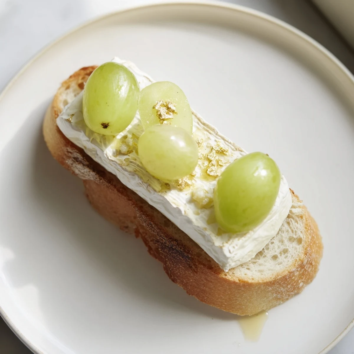 Sparkling Champagne Toast Bites