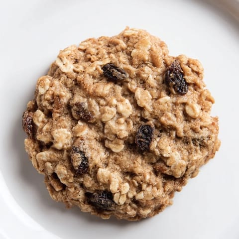 Chewy oatmeal raisin cookies